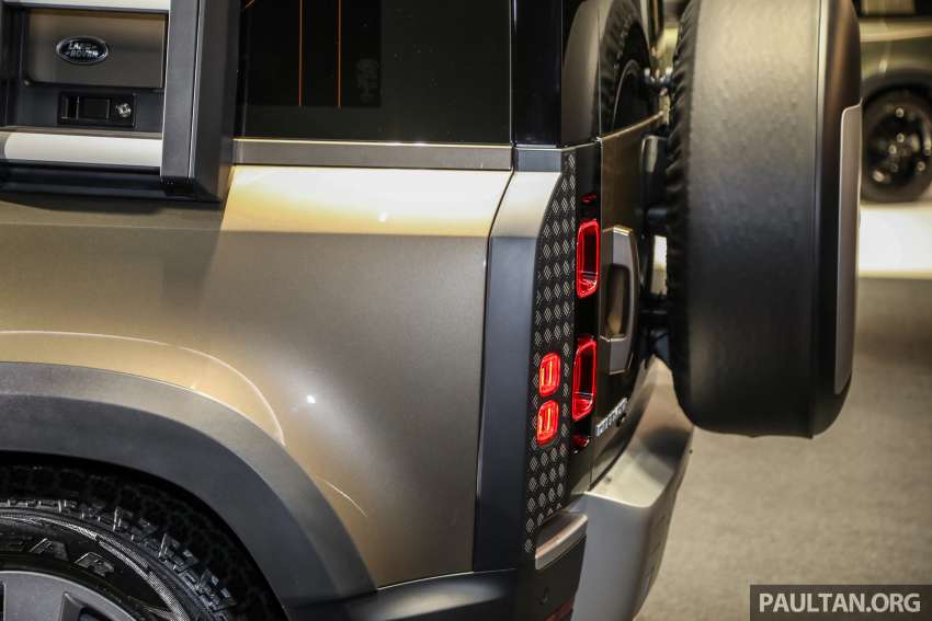 2022 Land Rover Defender L663 launched in Malaysia – 2.0L and 3.0L MHEV, priced from RM799k to RM1 mil 1363639