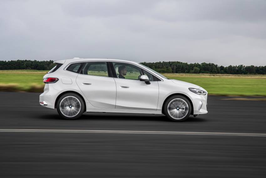 U06 BMW 2 Series Active Tourer debuts – all-new styling; petrol, diesel engines first; PHEVs next year 1356210