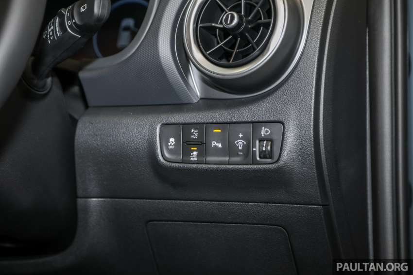 Hyundai Kona Electric dilancarkan di Malaysia — tiga varian, jarak 305 km dan 484 km, dari RM150k-RM200k 1380853