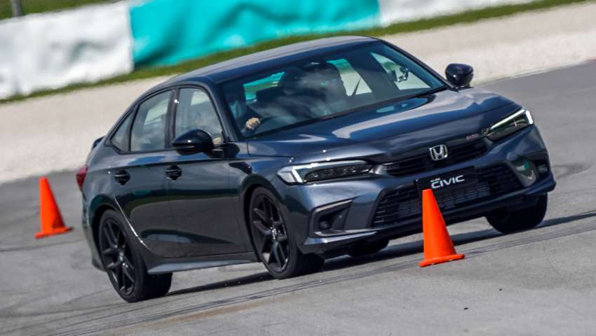 REVIEW: 2022 Honda Civic RS in Malaysia – first impressions of the new C-segment sedan benchmark 1391186