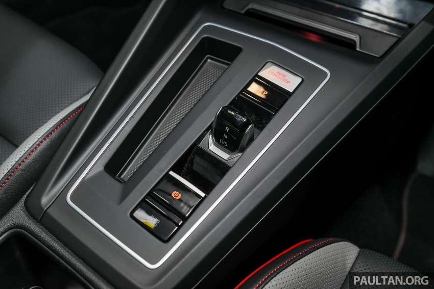 2022 Volkswagen Golf GTI and R-Line Mk8 in Malaysia 1396540