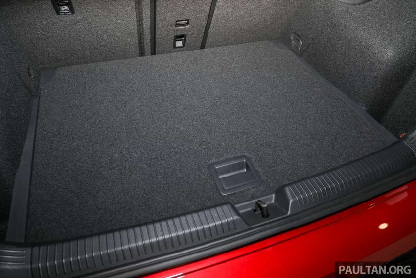 2022 Volkswagen Golf GTI and R-Line Mk8 in Malaysia 1396570