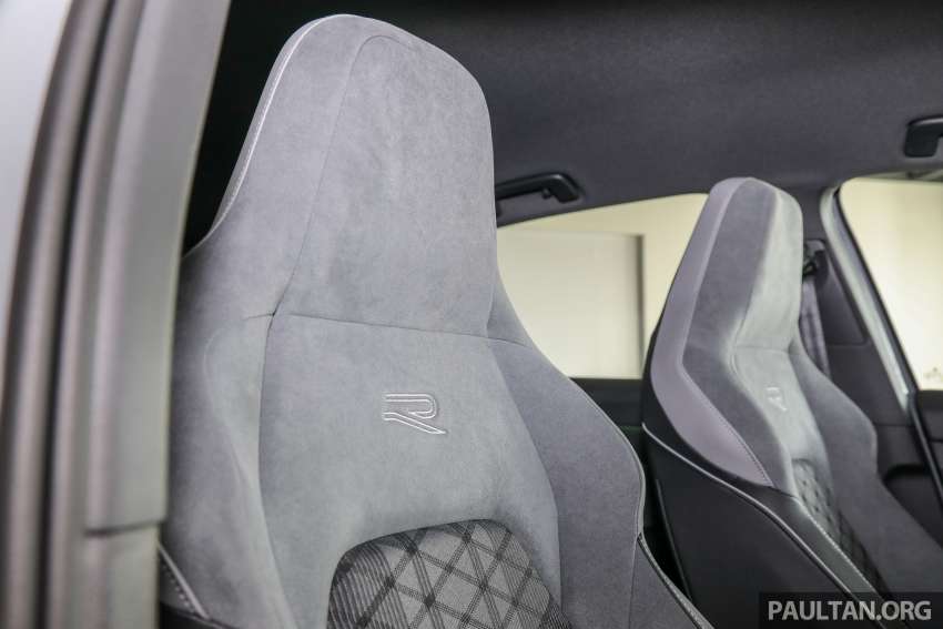 2022 Volkswagen Golf GTI and R-Line Mk8 in Malaysia 1396700