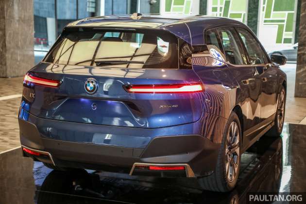 GALLERY: BMW iX xDrive40 in Malaysia – EV SUV with 322 hp, 630 Nm, 425 km range; priced from RM420k
