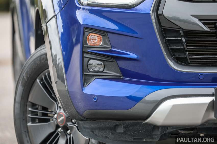 2021 Isuzu D-Max X-Terrain walk-around in Malaysia 1395943