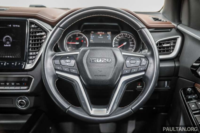 2021 Isuzu D-Max X-Terrain walk-around in Malaysia 1395974