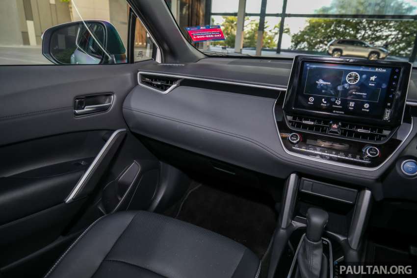 Toyota Corolla Cross 1.8 Hybrid CKD dilancar di M’sia bersama varian 1.8G, 1.8V CKD, dari RM123k-RM137k 1405727