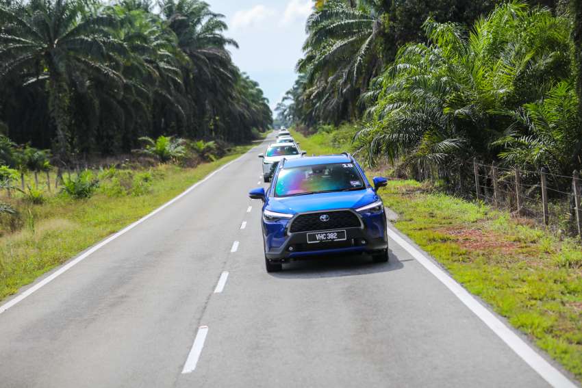 Toyota Corolla Cross Hybrid launched in Malaysia – petrol-electric joins new CKD range; RM123k-RM137k 1406400