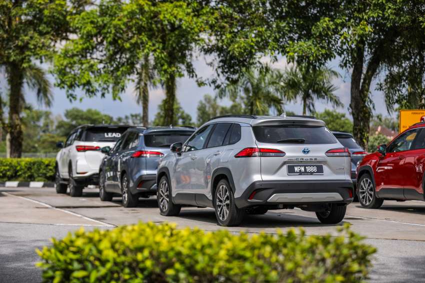 Toyota Corolla Cross 1.8 Hybrid CKD dilancar di M’sia bersama varian 1.8G, 1.8V CKD, dari RM123k-RM137k 1405902