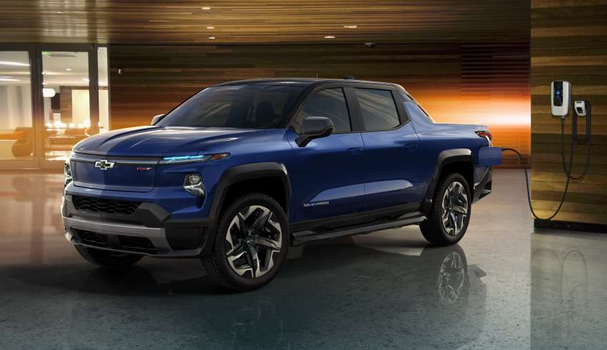 Chevrolet Silverado EV – 640 km range with 350 kW DC charging, 664 hp/1,057 Nm; with Multi-Flex Midgate 1400818