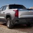 Chevrolet Silverado EV – 640 km range with 350 kW DC charging, 664 hp/1,057 Nm; with Multi-Flex Midgate