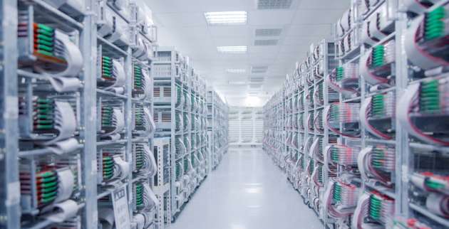 Mercedes-Benz partners with ProLogium to develop solid-state battery tech, to invest in battery maker