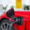Shell Recharge EV fast charging tested in Malaysia – 180 kW of DC power in a Porsche Taycan in Tangkak!