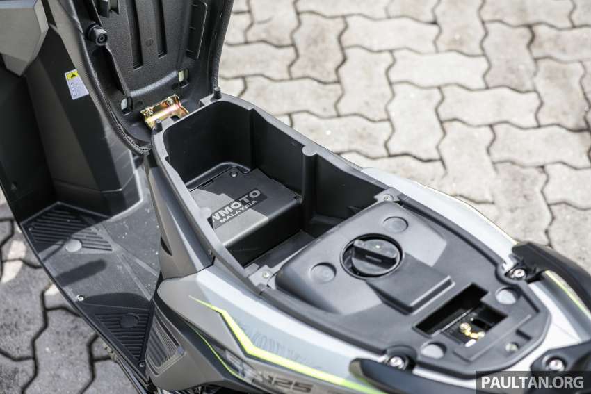 2021 WMoto ES125 review – scootering at RM4,488 1403488