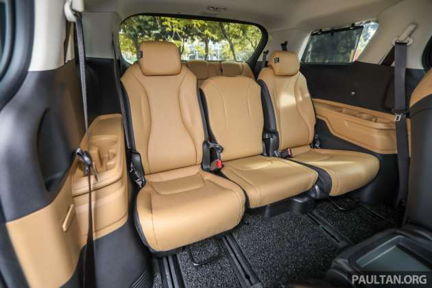 REVIEW: 2022 Kia Carnival – looks fab and drives great, but perhaps not the luxury MPV for everyone