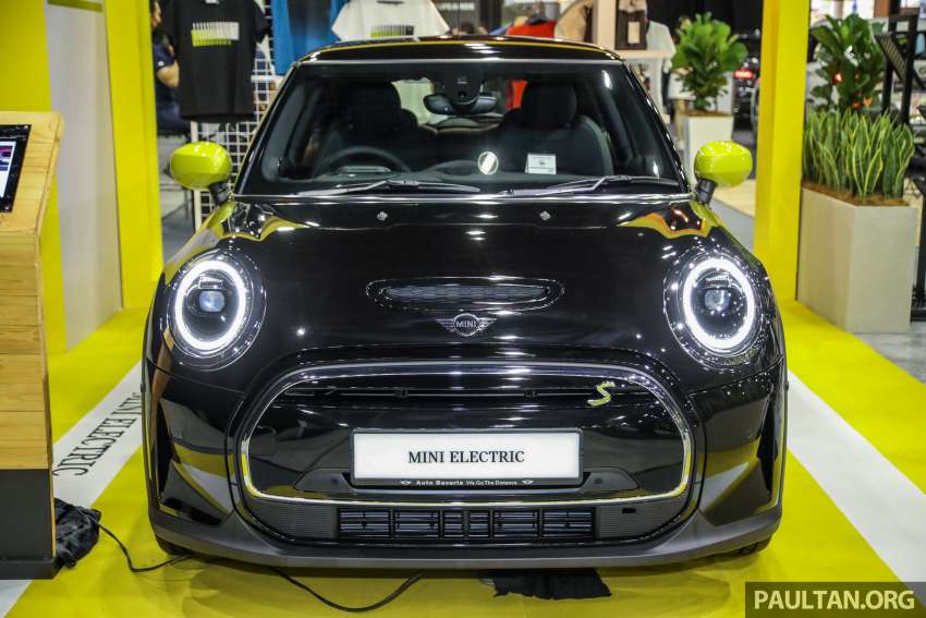PACE 2022: Electric vehicles galore – 6 models on show from Hyundai, Mercedes-Benz, BMW, MINI, Volvo 1432993