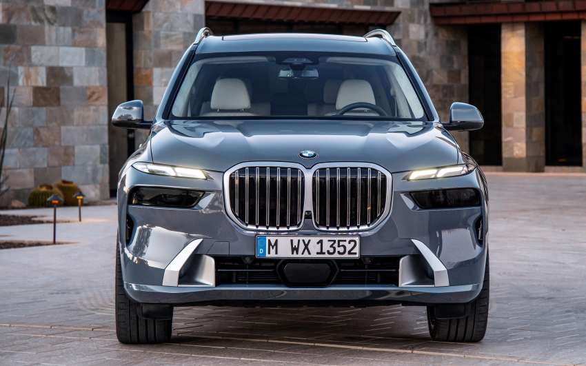 2023 BMW X7 facelift – G07 LCI gets split headlights, illuminated grille, 23-inch wheels, mild hybrid engines 1443275