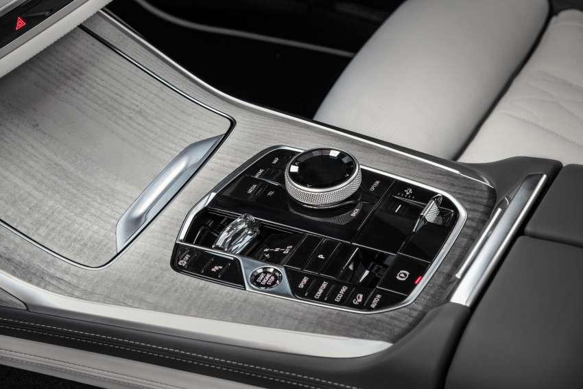 2023 BMW X7 facelift – G07 LCI gets split headlights, illuminated grille, 23-inch wheels, mild hybrid engines 1443306