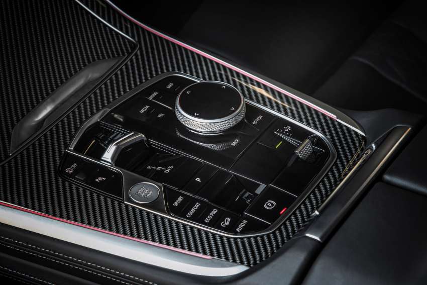 2023 BMW X7 facelift – G07 LCI gets split headlights, illuminated grille, 23-inch wheels, mild hybrid engines 1443405