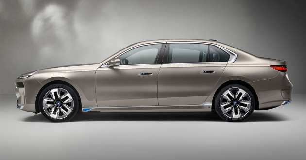 2023 BMW i7 – first all-electric 7 Series; xDrive60 with 544 PS, 745 Nm, 625 km EV range, 101.7-kWh battery