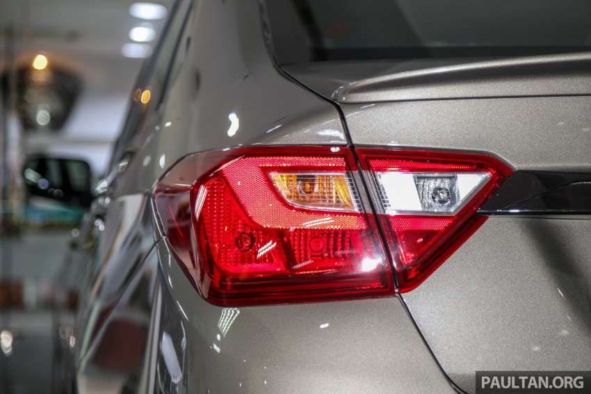 2022 Proton Saga MC2 facelift launched – Premium S variant, revised dash, ESC on Standard, from RM34.4k 1453035