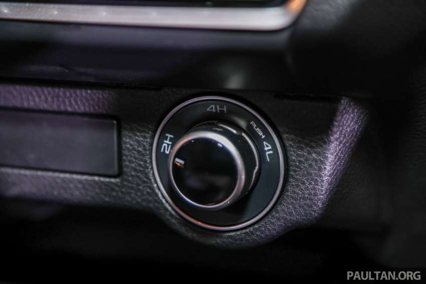 2022 Isuzu D-Max X-Terrain – 3.0L flagship truck updated, new colours, AVM, wireless charger, RM147k 1470074