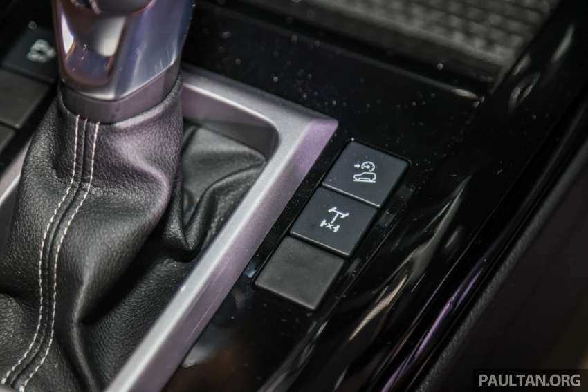 2022 Isuzu D-Max X-Terrain – 3.0L flagship truck updated, new colours, AVM, wireless charger, RM147k 1470080