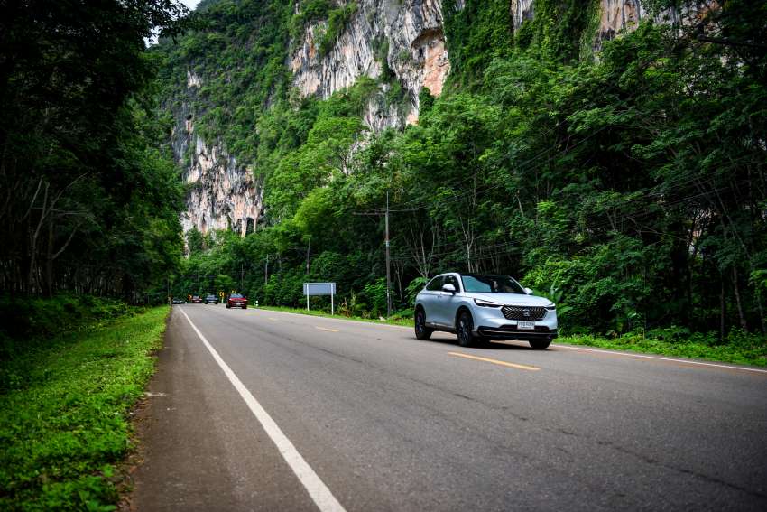 REVIEW: 2022 Honda HR-V RS e:HEV SUV tested 1466911