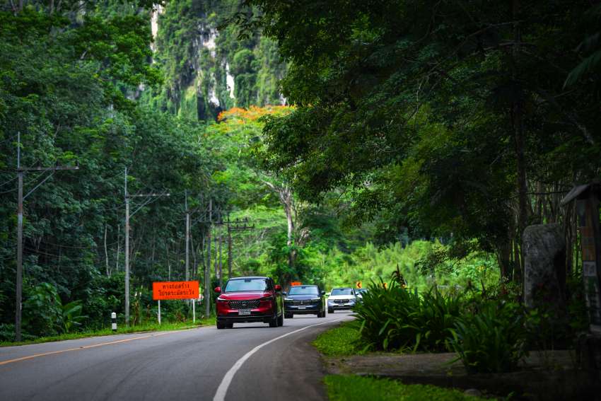 REVIEW: 2022 Honda HR-V RS e:HEV SUV tested 1467049