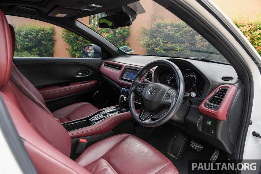 Honda HR-V 2022 vs 2021 – new RV compared to old RU generation, side-by-side gallery of both SUVs 1467683