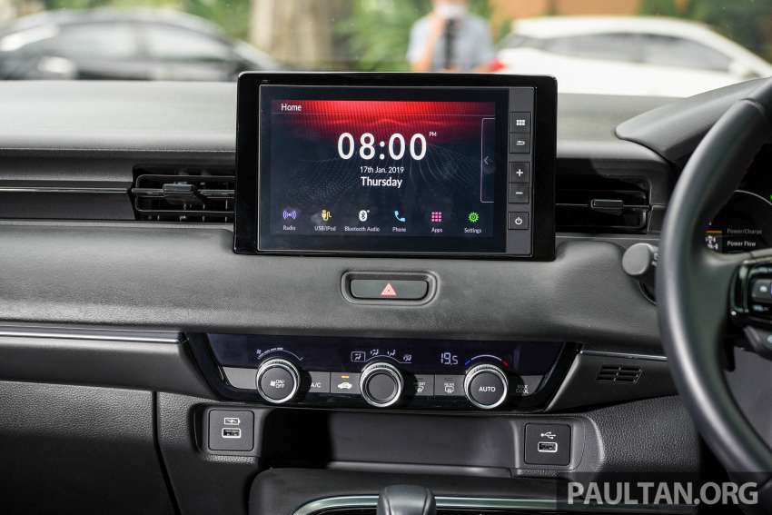 Honda HR-V 2022 vs 2021 – new RV compared to old RU generation, side-by-side gallery of both SUVs 1467669