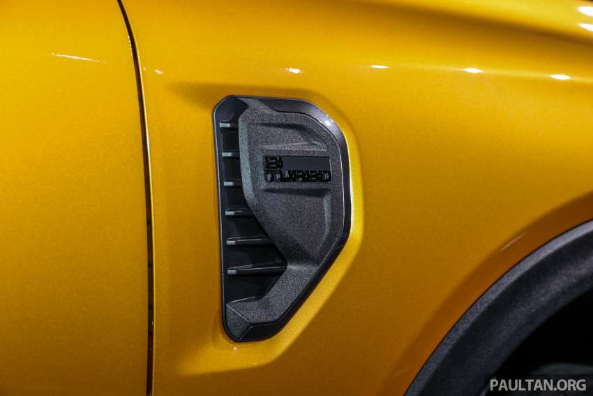 Ford Ranger 2022 dilancarkan di Malaysia — tujuh varian, bermula dari RM109k; Raptor ditunjuk, tiba Q4 1488503