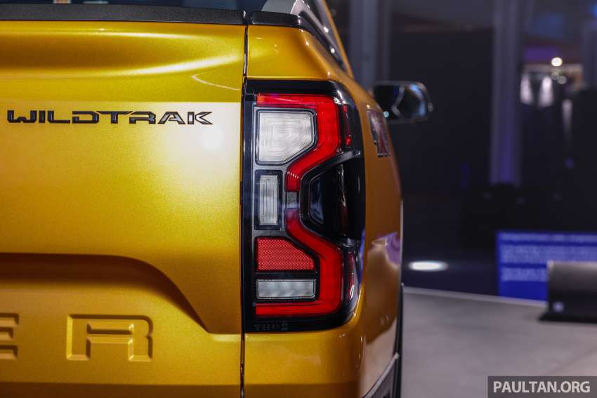 Ford Ranger 2022 dilancarkan di Malaysia — tujuh varian, bermula dari RM109k; Raptor ditunjuk, tiba Q4 1488507