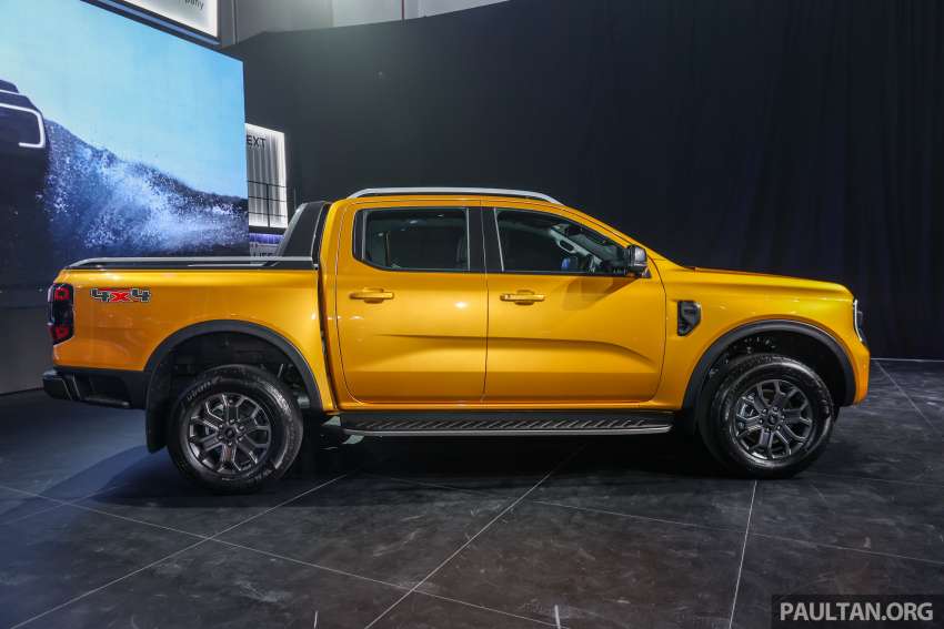 Ford Ranger 2022 dilancarkan di Malaysia — tujuh varian, bermula dari RM109k; Raptor ditunjuk, tiba Q4 1488487