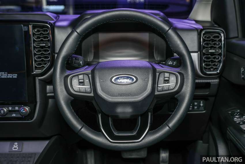 Ford Ranger 2022 dilancarkan di Malaysia — tujuh varian, bermula dari RM109k; Raptor ditunjuk, tiba Q4 1488133