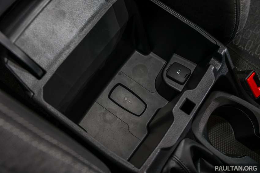 Ford Ranger 2022 dilancarkan di Malaysia — tujuh varian, bermula dari RM109k; Raptor ditunjuk, tiba Q4 1488456