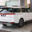 2022 Kia Carnival CKD in Malaysia – live photos of MPV in 8-Seater Mid and High guises; from RM231k