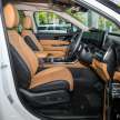 2022 Kia Carnival CKD in Malaysia – live photos of MPV in 8-Seater Mid and High guises; from RM231k