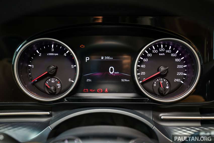 2022 Kia Carnival CKD in Malaysia – live photos of MPV in 8-Seater Mid and High guises; from RM231k 1501694