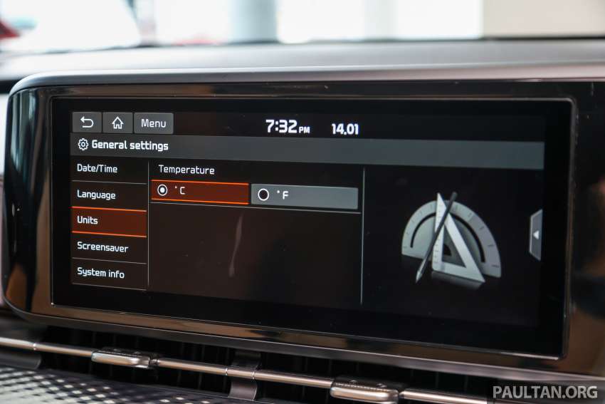 2022 Kia Carnival CKD in Malaysia – live photos of MPV in 8-Seater Mid and High guises; from RM231k 1501748