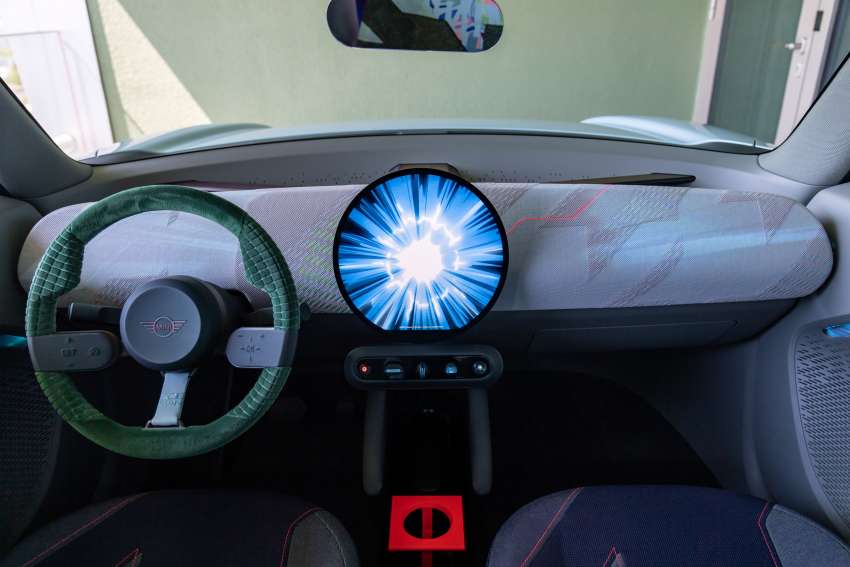 MINI Concept Aceman with Pokémon Mode revealed – one-off from special collaboration for Gamescom 1504089