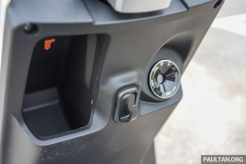 Oyika brings “Battery-as-a-Service” electric scooters to Malaysia – no waiting to charge, just swap batteries! 1518049