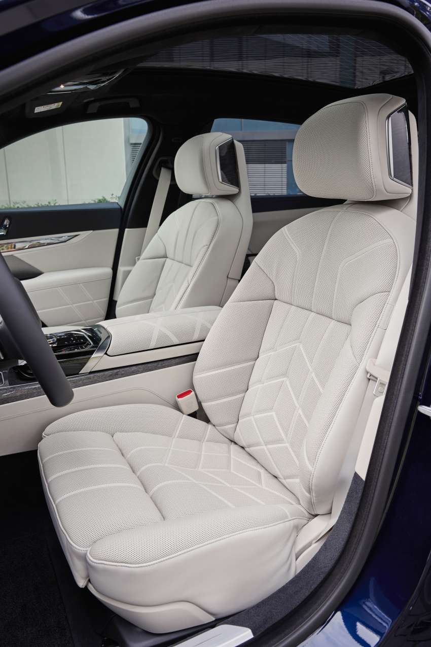 2023 BMW 7 Series – G70 PHEV variants detailed; 750e xDrive and 571 PS M760e xDrive; up to 87 km EV range 1518903