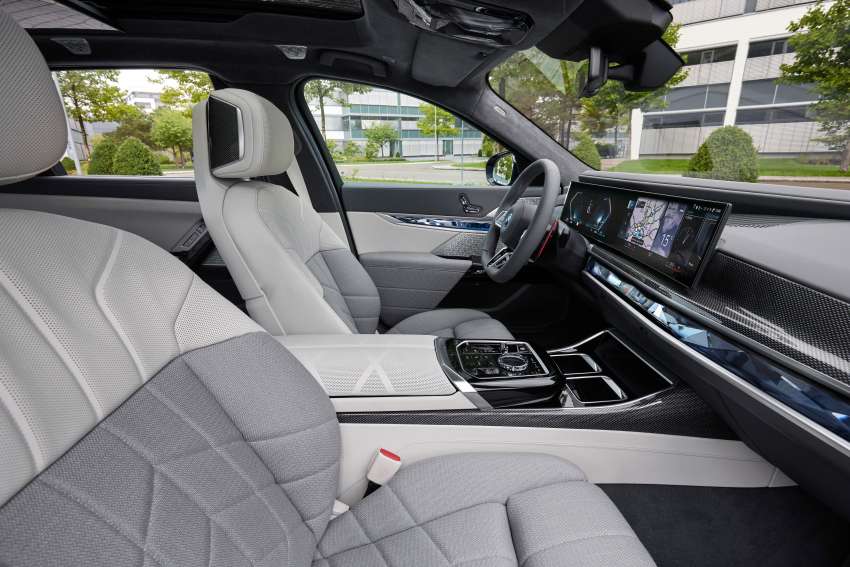 2023 BMW 7 Series – G70 PHEV variants detailed; 750e xDrive and 571 PS M760e xDrive; up to 87 km EV range 1518947