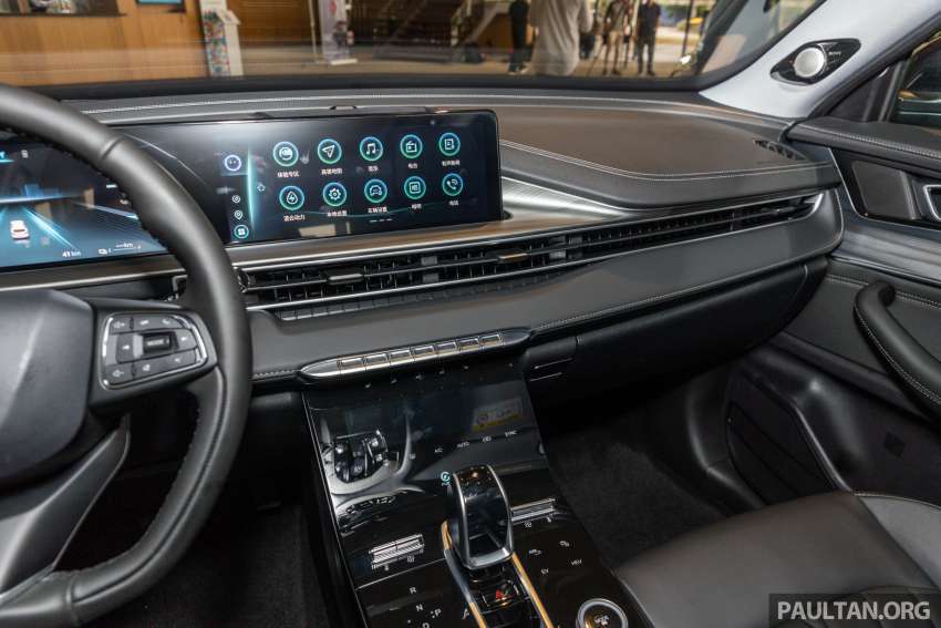 Chery Tiggo 8 Pro ditunjuk di Malaysia — SUV <em>7-seater flagship</em>, 2.0T dengan 254 hp/390 Nm; pilihan PHEV 1534111