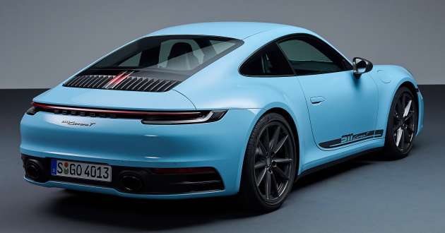 992 Porsche 911 Carrera T debuts – 35 kg lighter than base Carrera; 385 PS; 7-speed manual or 8-speed PDK