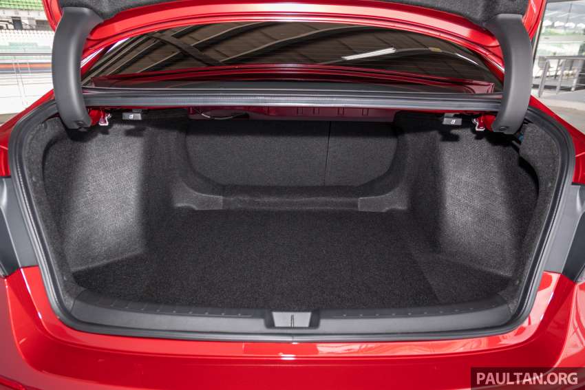 Honda Civic RS e:HEV dilancarkan di Malaysia – RM166,500, hibrid i-MMD 2.0L, 184 PS/315 Nm 1544125