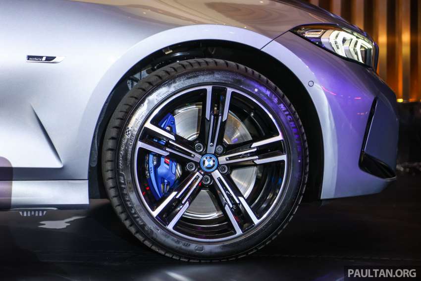 2023 BMW 3 Series facelift launched in Malaysia – CKD G20 LCI 320i from RM264k, 330e RM279k, 330i RM298k 1564795