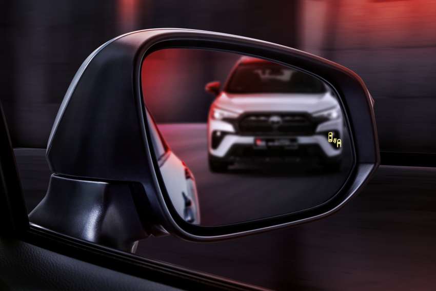 2023 Toyota Corolla Cross GR Sport in Malaysia – sportier looks inside/out, tuned suspension; RM142k 1577752