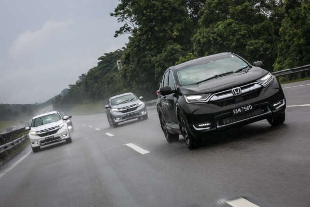 Traffic police director says lane hogging is an offence, up to RM2k fine; middle, right lanes only for overtaking